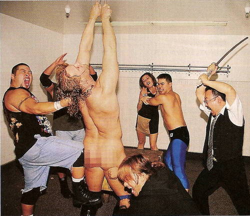 tumblr_m86vc97KLh1roeel4o1_500