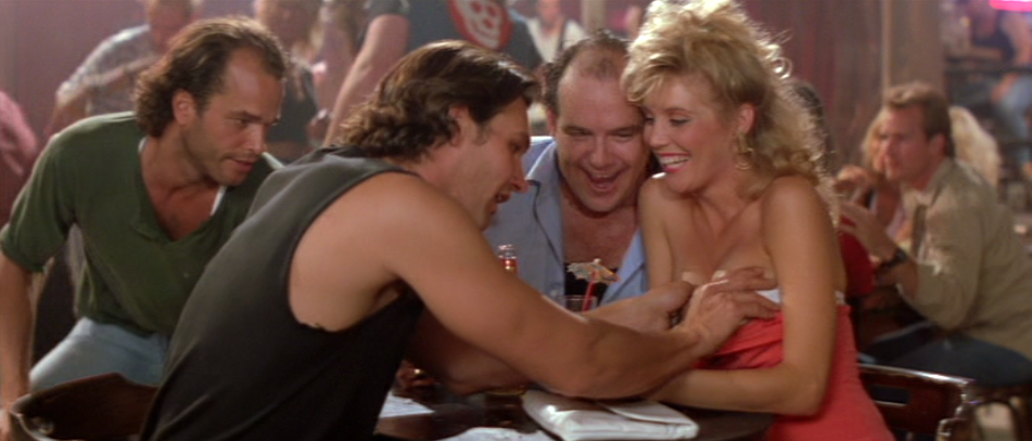 road house bar 6